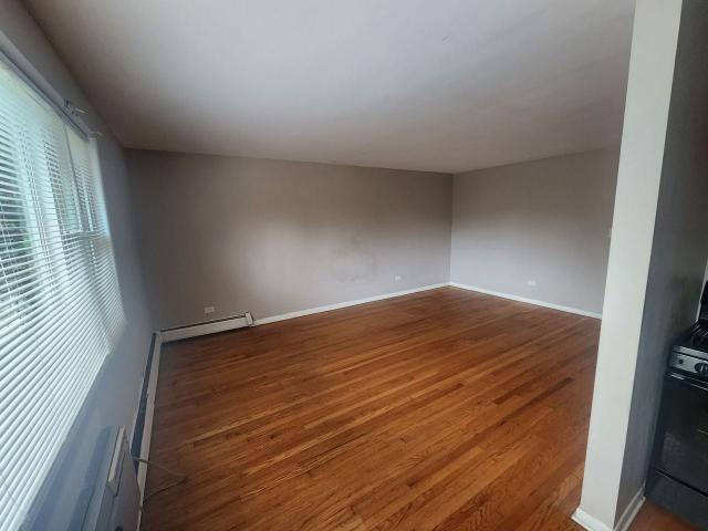 Apartment for rent in Hillside, Cook County