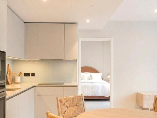 Apartment for rent in Nine Elms, Greater London