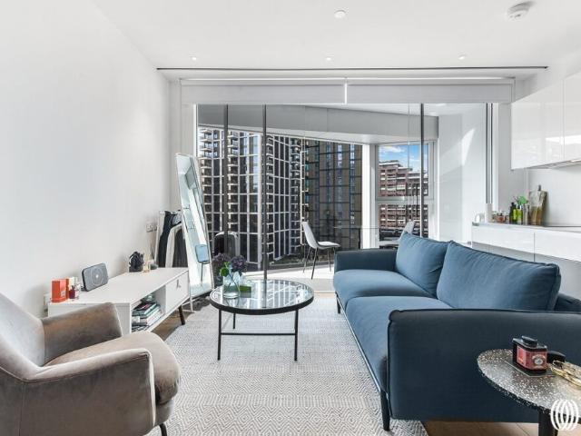 Studio for rent in Nine Elms, Greater London