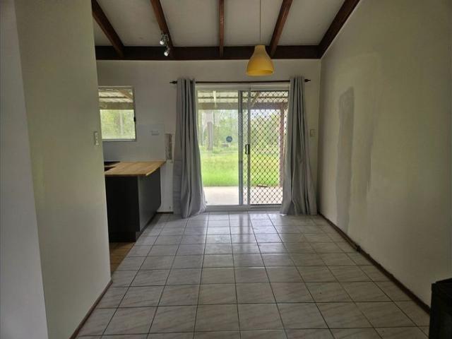 House for rent in Tamborine, Queensland