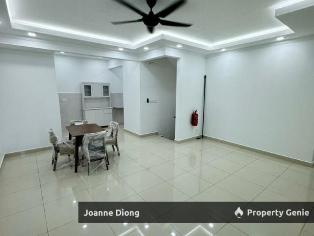 Townhouse for rent in Tanjong Sepat, Selangor