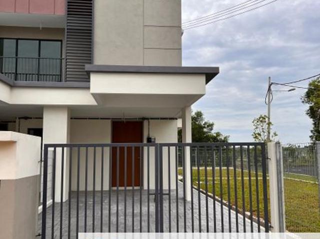 House for sale in Tanjong Sepat, Selangor