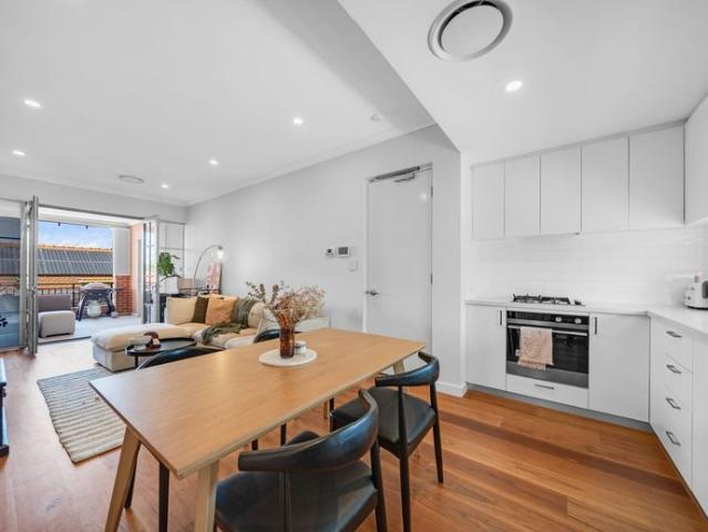 Apartment for rent in North Perth, Western Australia