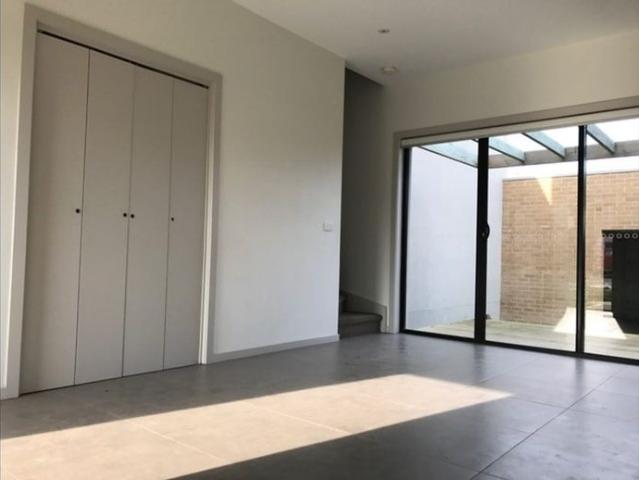 Townhouse for rent in Camerons Creek, Victoria