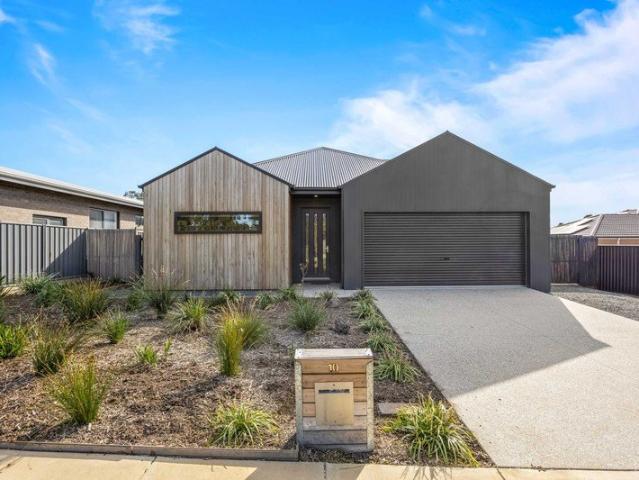House for sale in Ararat, Victoria