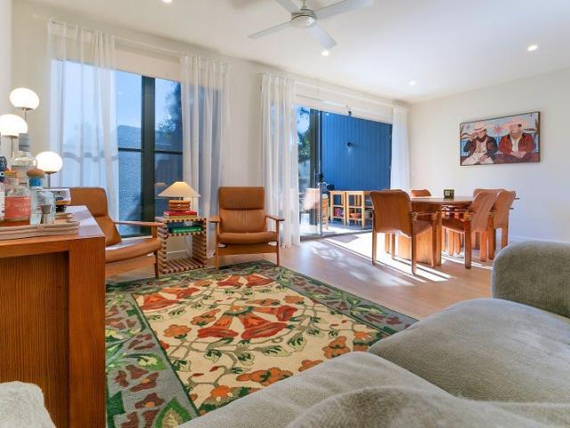 Townhouse for sale in Toombul, Queensland