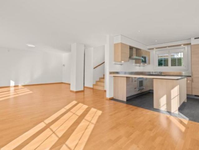 Haus kaufen in Mies, Waadt