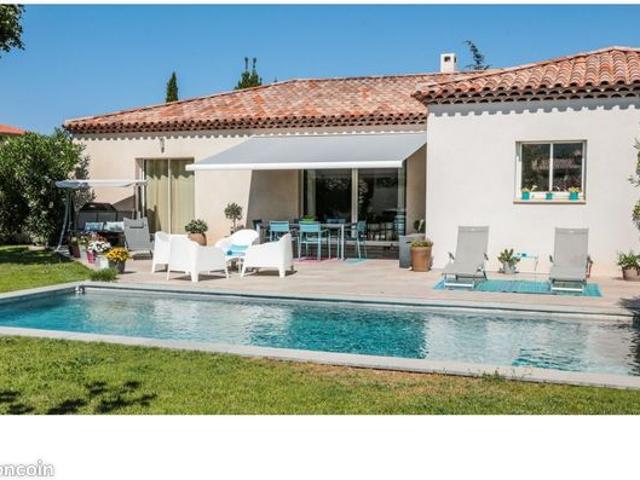 Maison vente à Carpentras, Modène