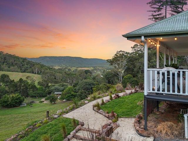 Cottage for sale in Kings Creek, Queensland