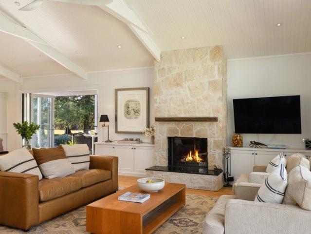 Cottage for sale in Exeter, New South Wales