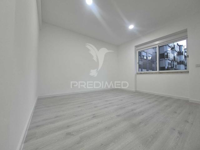 Apartamento venda em Cova da Piedade, Almada