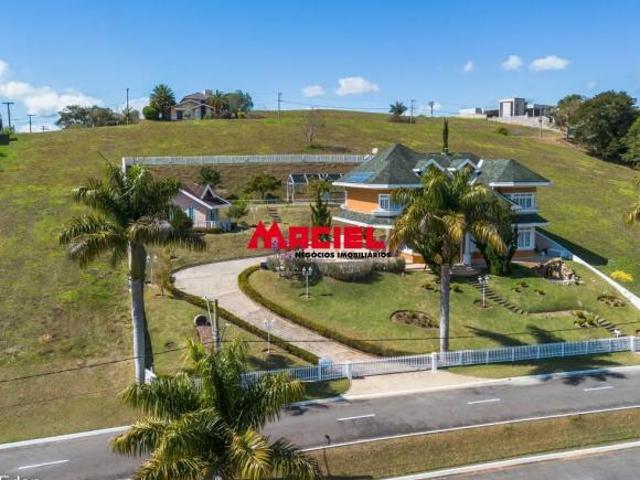 Casa venda em Região Imediata de São José dos Campos, Região Metropolitana do Vale do Paraíba e Litoral Norte
