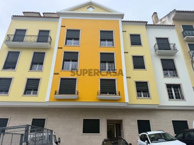 Casa venda em Damaia, Amadora