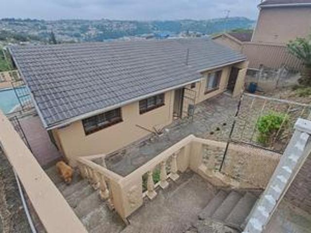 House for sale in Queensburgh, Kwazulu-natal