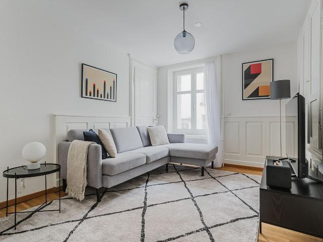 Apartment mieten in Einigen, Zürich
