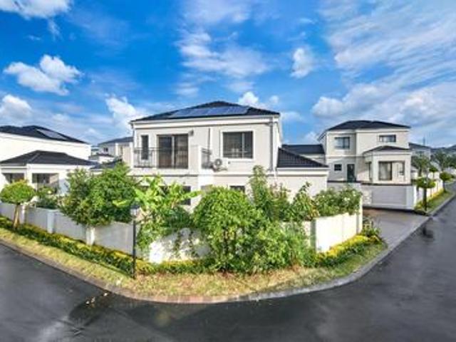 Townhouse for sale in Tembisa, Gauteng