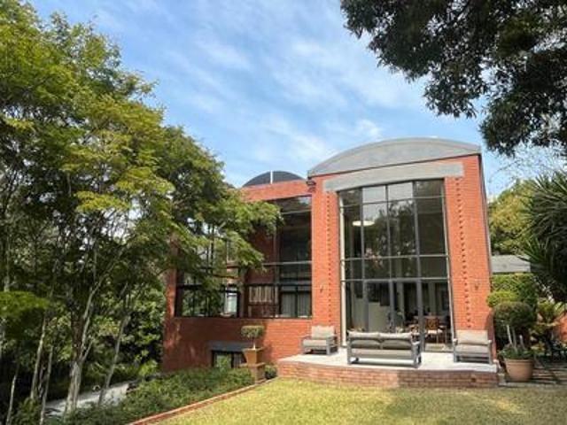 House for rent in Waterkloof, Gauteng