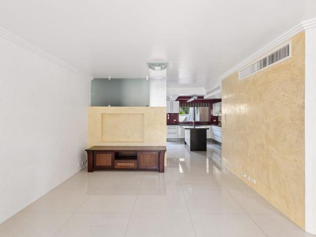Townhouse for rent in Sydney, New South Wales