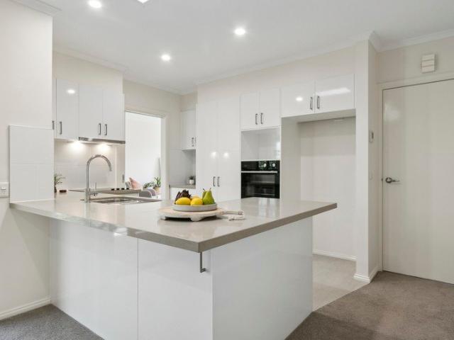 Villa for sale in Berwick, Melbourne