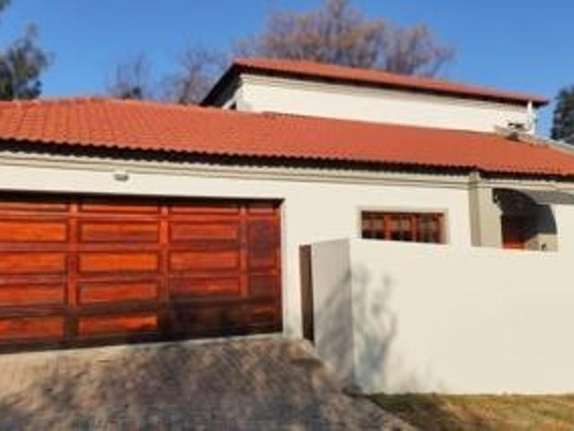 House for rent in Douglasdale, Randburg