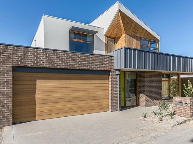 House for rent in Surrey Hills, Melbourne