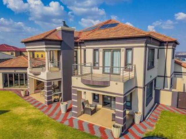 House for sale in Centurion