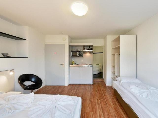 Apartment mieten in Einigen, Zürich