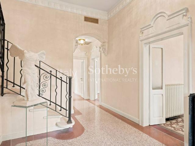 Villa Indipendente in affitto a Sud, Brenzone