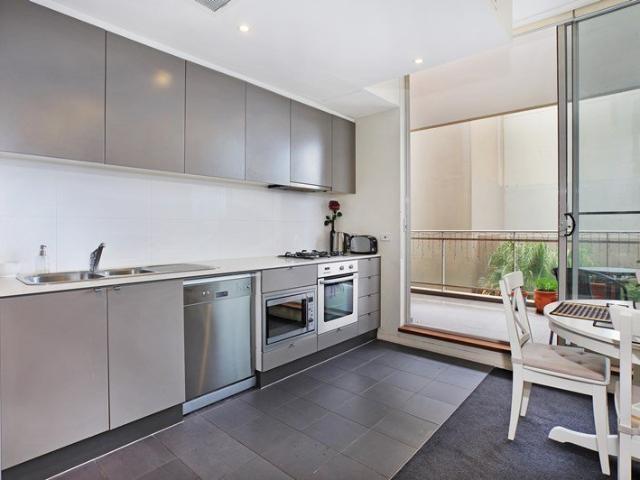 Apartment for rent in Wentworth Point, Sydney