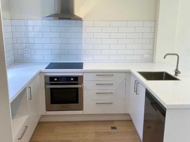 Townhouse for rent in Phillipstown, Linwood-Central-Heathcote Community