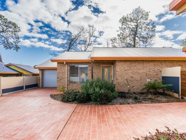 Townhouse for sale in Orange, New South Wales