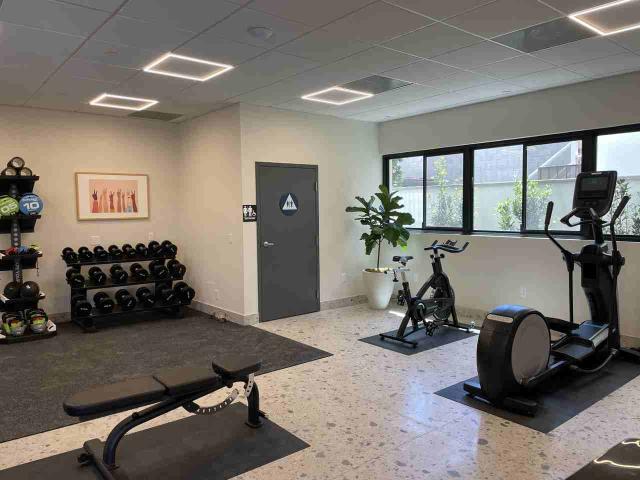 Apartment for rent in Canoga Park, California