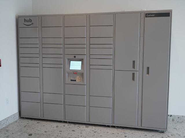 Apartment for rent in Canoga Park, California