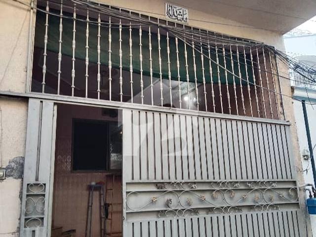 House for sale in Gujrat, Islamabad Capital Territory