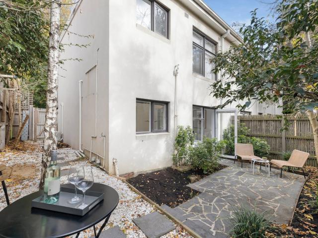 Apartment for rent in Camerons Creek, Victoria