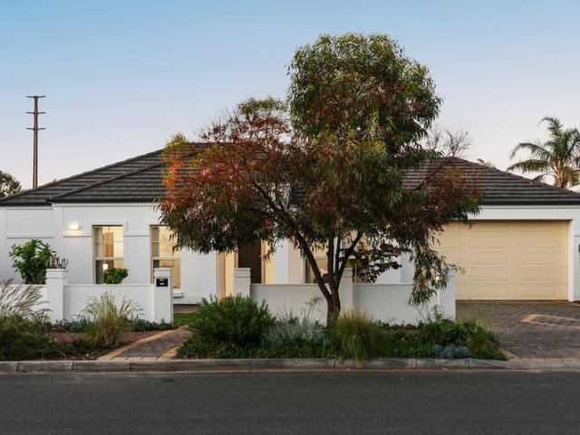 House for sale in Henley Beach, Adelaide