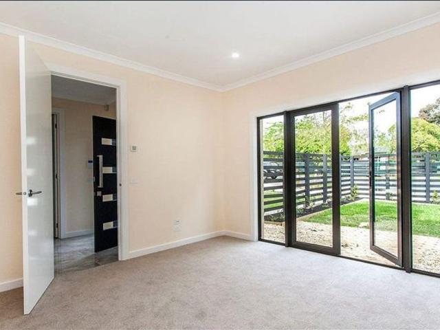 Townhouse for rent in Camerons Creek, Victoria