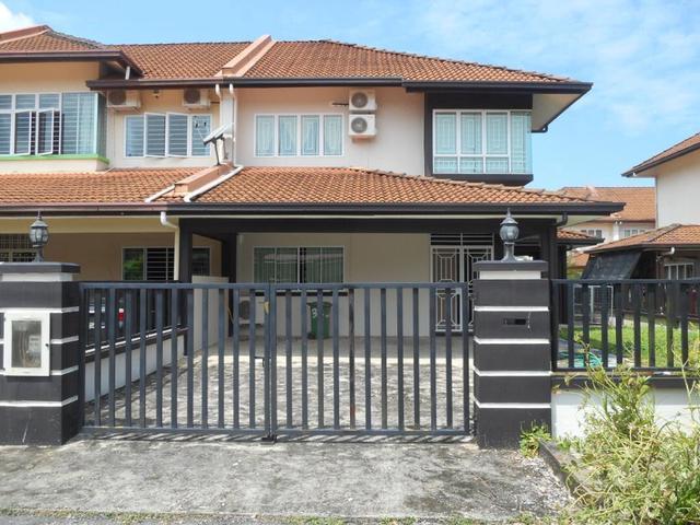 Terraced House for rent in Kuching, Bahagian Kuching