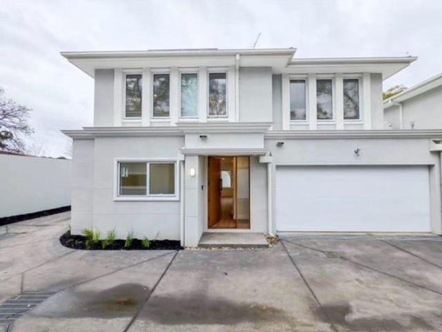 Townhouse for sale in Ringwood, Melbourne
