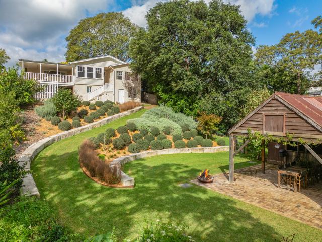 House for sale in Berry