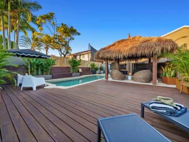 House for sale in Ashmore City, Queensland