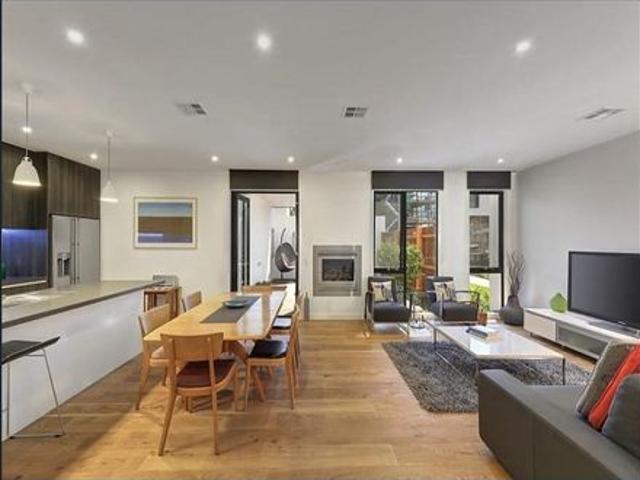 Townhouse for rent in Camerons Creek, Victoria
