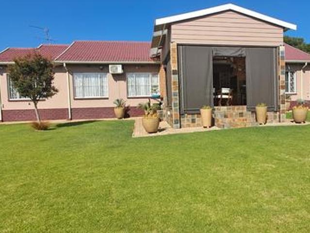 House for sale in Kagiso, Gauteng