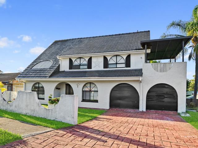 House for sale in Seven Hills