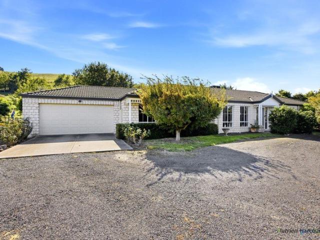 House for sale in Alexandra, Victoria