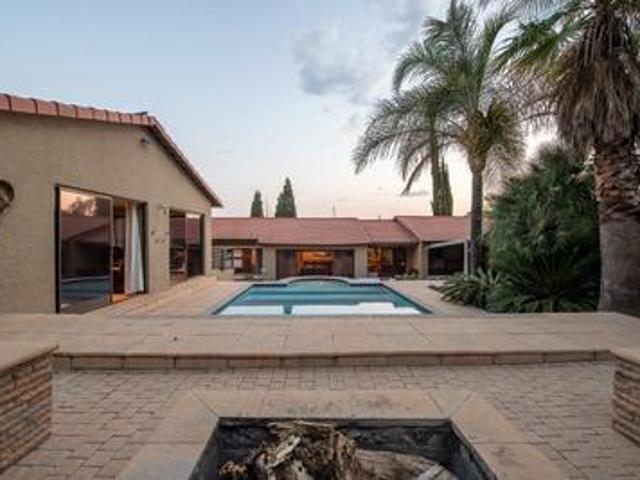 House for sale in Vosloorus, Gauteng