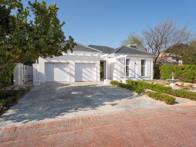 House for rent in Suider-Paarl, Drakenstein Local Municipality