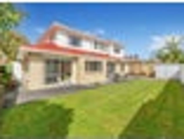 House for sale in Botany, Howick