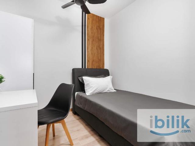 Room for rent in PJU 5, Petaling Jaya