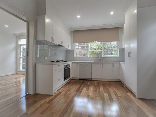 Townhouse for rent in Camerons Creek, Victoria